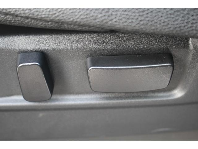 デリカＤ：５ Ｐ　後期型　禁煙車　純正１０．１インチナビ　両側電動スライドドア　アラウンドビューモニター　フルセグＴＶ　アダプティブクルーズコントロール　電動リアゲート　ＬＥＤヘッドライト　ブラインドスポットモニター（66枚目）