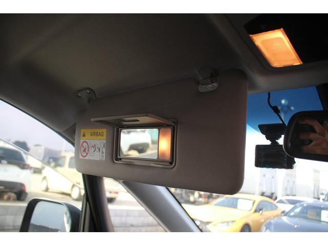 デリカＤ：５ Ｐ　後期型　禁煙車　純正１０．１インチナビ　両側電動スライドドア　アラウンドビューモニター　フルセグＴＶ　アダプティブクルーズコントロール　電動リアゲート　ＬＥＤヘッドライト　ブラインドスポットモニター（69枚目）