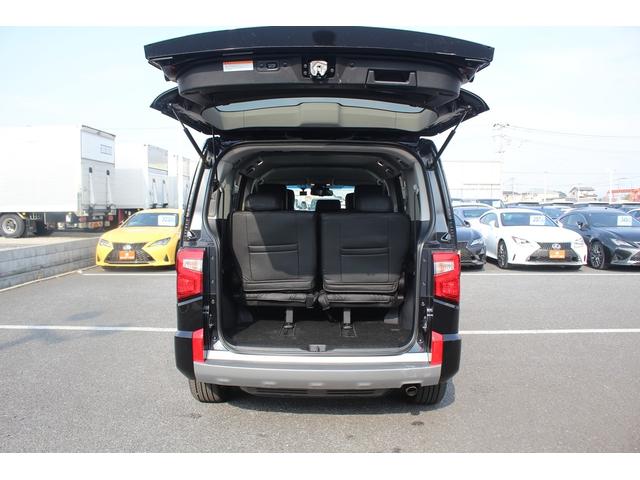 デリカＤ：５ Ｐ　後期型　禁煙車　純正１０．１インチナビ　両側電動スライドドア　アラウンドビューモニター　フルセグＴＶ　アダプティブクルーズコントロール　電動リアゲート　ＬＥＤヘッドライト　ブラインドスポットモニター（72枚目）