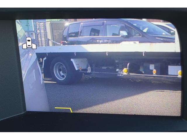 Ｈｏｎｄａ ｅ アドバンス　禁煙車　純正７型ワイドナビ　フルセグＴＶ　全周囲カメラ　純正１７インチアルミホイール　衝突軽減ブレーキシステム　ガラスルーフ　ＥＴＣ　シートヒーター　レーダークルーズコントロール　ＬＥＤヘッドライト（6枚目）