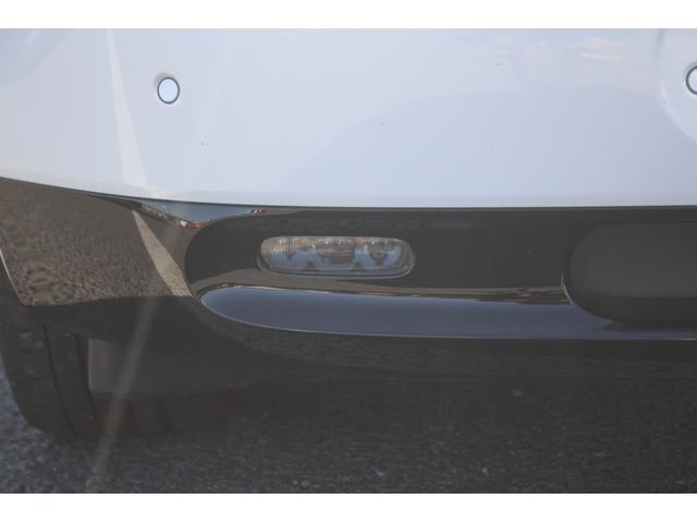 Ｈｏｎｄａ ｅ アドバンス　禁煙車　純正７型ワイドナビ　フルセグＴＶ　全周囲カメラ　純正１７インチアルミホイール　衝突軽減ブレーキシステム　ガラスルーフ　ＥＴＣ　シートヒーター　レーダークルーズコントロール　ＬＥＤヘッドライト（24枚目）