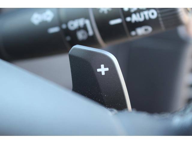 Ｈｏｎｄａ ｅ アドバンス　禁煙車　純正７型ワイドナビ　フルセグＴＶ　全周囲カメラ　純正１７インチアルミホイール　衝突軽減ブレーキシステム　ガラスルーフ　ＥＴＣ　シートヒーター　レーダークルーズコントロール　ＬＥＤヘッドライト（58枚目）