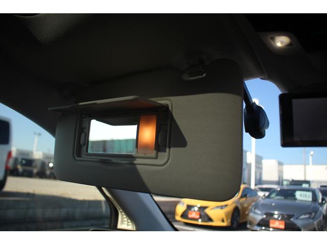 Ｈｏｎｄａ ｅ アドバンス　禁煙車　純正７型ワイドナビ　フルセグＴＶ　全周囲カメラ　純正１７インチアルミホイール　衝突軽減ブレーキシステム　ガラスルーフ　ＥＴＣ　シートヒーター　レーダークルーズコントロール　ＬＥＤヘッドライト（68枚目）