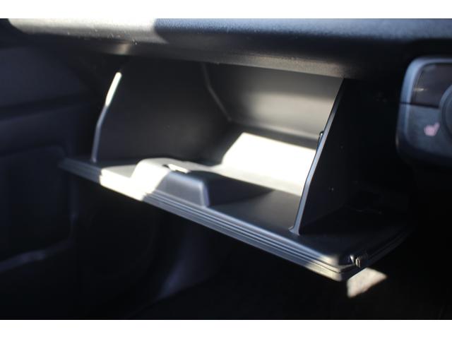 Ｈｏｎｄａ ｅ アドバンス　禁煙車　純正７型ワイドナビ　フルセグＴＶ　全周囲カメラ　純正１７インチアルミホイール　衝突軽減ブレーキシステム　ガラスルーフ　ＥＴＣ　シートヒーター　レーダークルーズコントロール　ＬＥＤヘッドライト（70枚目）