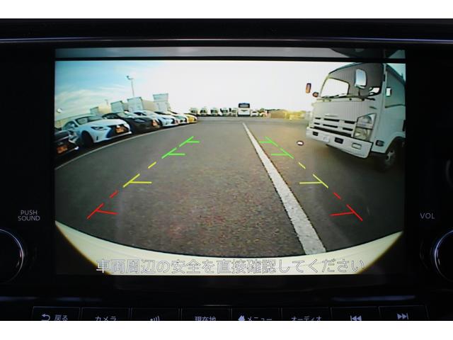 フェアレディＺ バージョンＴ　禁煙車　純正９型ナビ　フルセグＴＶ　バックカメラ　ＢＯＳＥサウンド　衝突軽減システム　純正１８インチアルミホイール　ＥＴＣ　レーダークルーズコントロール　クリアランスソナー　シートヒーター（4枚目）