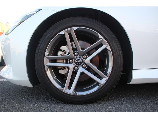 フェアレディＺ バージョンＴ　禁煙車　純正９型ナビ　フルセグＴＶ　バックカメラ　ＢＯＳＥサウンド　衝突軽減システム　純正１８インチアルミホイール　ＥＴＣ　レーダークルーズコントロール　クリアランスソナー　シートヒーター（20枚目）