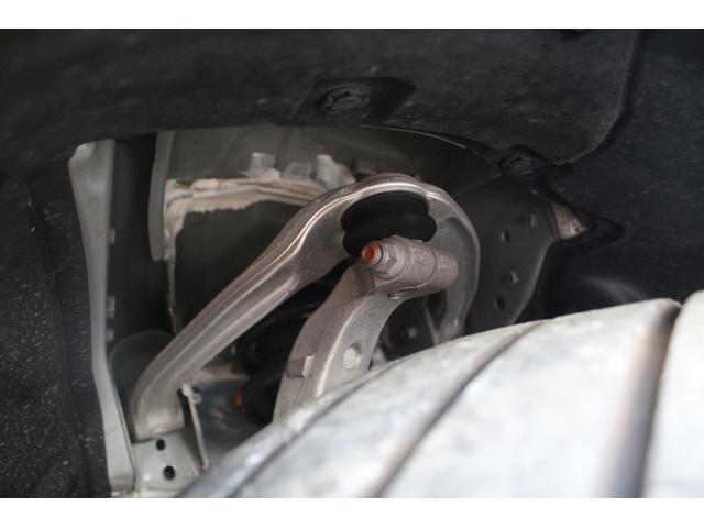 フェアレディＺ バージョンＴ　禁煙車　純正９型ナビ　フルセグＴＶ　バックカメラ　ＢＯＳＥサウンド　衝突軽減システム　純正１８インチアルミホイール　ＥＴＣ　レーダークルーズコントロール　クリアランスソナー　シートヒーター（33枚目）