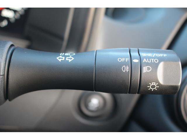 フェアレディＺ バージョンＴ　禁煙車　純正９型ナビ　フルセグＴＶ　バックカメラ　ＢＯＳＥサウンド　衝突軽減システム　純正１８インチアルミホイール　ＥＴＣ　レーダークルーズコントロール　クリアランスソナー　シートヒーター（48枚目）