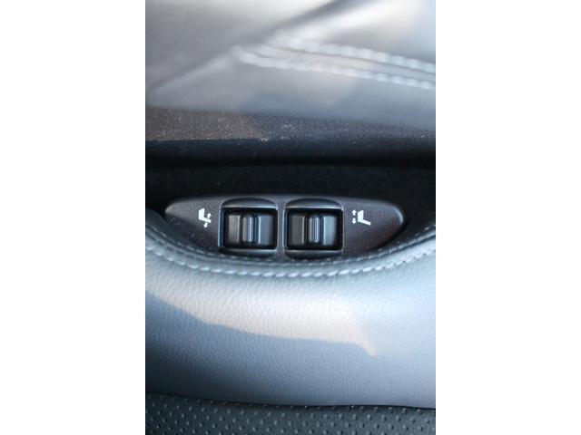 フェアレディＺ バージョンＴ　禁煙車　純正９型ナビ　フルセグＴＶ　バックカメラ　ＢＯＳＥサウンド　衝突軽減システム　純正１８インチアルミホイール　ＥＴＣ　レーダークルーズコントロール　クリアランスソナー　シートヒーター（59枚目）