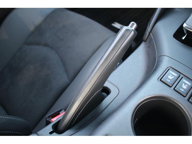 フェアレディＺ バージョンＴ　禁煙車　純正９型ナビ　フルセグＴＶ　バックカメラ　ＢＯＳＥサウンド　衝突軽減システム　純正１８インチアルミホイール　ＥＴＣ　レーダークルーズコントロール　クリアランスソナー　シートヒーター（61枚目）