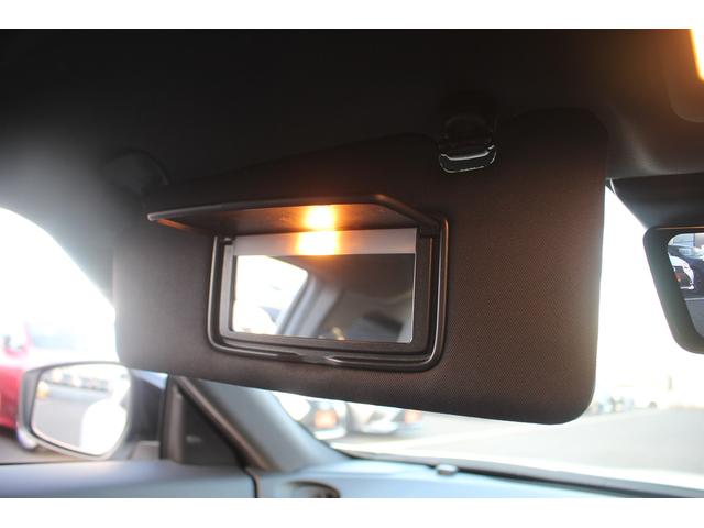 フェアレディＺ バージョンＴ　禁煙車　純正９型ナビ　フルセグＴＶ　バックカメラ　ＢＯＳＥサウンド　衝突軽減システム　純正１８インチアルミホイール　ＥＴＣ　レーダークルーズコントロール　クリアランスソナー　シートヒーター（70枚目）