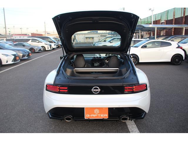 フェアレディＺ バージョンＴ　禁煙車　純正９型ナビ　フルセグＴＶ　バックカメラ　ＢＯＳＥサウンド　衝突軽減システム　純正１８インチアルミホイール　ＥＴＣ　レーダークルーズコントロール　クリアランスソナー　シートヒーター（74枚目）