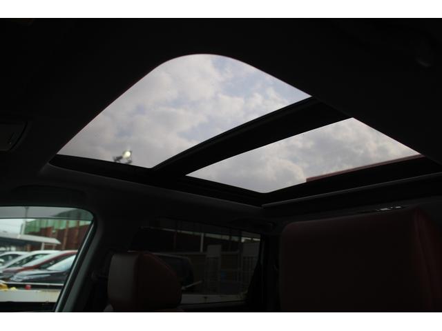 ＣＲ－Ｖハイブリッド ＥＸ・マスターピース　後期型　純正ナビ　フルセグＴＶ　電動サンルーフ　茶革シート　レーダークルーズコントロール　バックカメラ　ＥＴＣ２．０　シートヒーター　パワーシート　ＬＥＤヘッドライト　ワンオーナー　ルーフレール（2枚目）