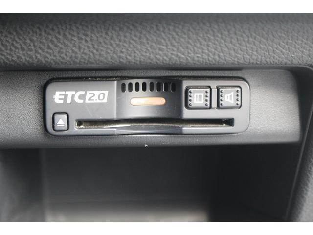 ＣＲ－Ｖハイブリッド ＥＸ・マスターピース　後期型　純正ナビ　フルセグＴＶ　電動サンルーフ　茶革シート　レーダークルーズコントロール　バックカメラ　ＥＴＣ２．０　シートヒーター　パワーシート　ＬＥＤヘッドライト　ワンオーナー　ルーフレール（3枚目）