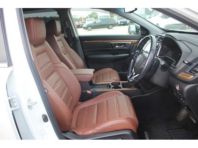 ＣＲ－Ｖハイブリッド ＥＸ・マスターピース　後期型　純正ナビ　フルセグＴＶ　電動サンルーフ　茶革シート　レーダークルーズコントロール　バックカメラ　ＥＴＣ２．０　シートヒーター　パワーシート　ＬＥＤヘッドライト　ワンオーナー　ルーフレール（31枚目）