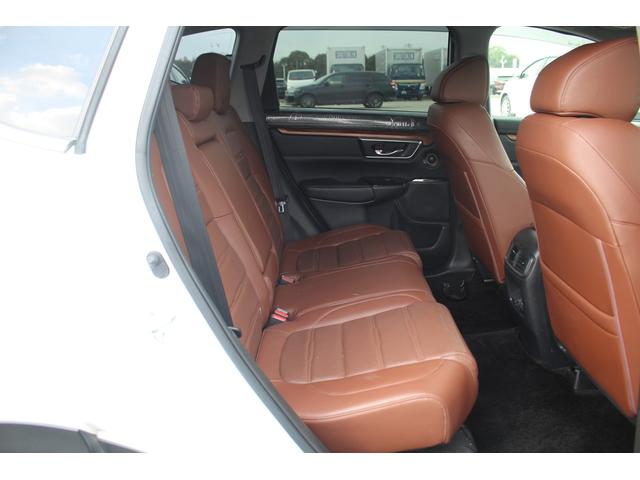 ＣＲ－Ｖハイブリッド ＥＸ・マスターピース　後期型　純正ナビ　フルセグＴＶ　電動サンルーフ　茶革シート　レーダークルーズコントロール　バックカメラ　ＥＴＣ２．０　シートヒーター　パワーシート　ＬＥＤヘッドライト　ワンオーナー　ルーフレール（34枚目）