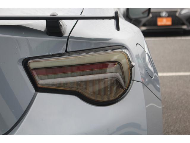 ８６ ＧＴリミテッド　ブラックパッケージ　後期型　禁煙車　６速マニュアル　純正ナビ　フルセグＴＶ　バックカメラ　シートヒーター　ＥＴＣ２．０　オートクルーズコントロール　ＬＥＤヘッドライト　ハーフレザーシート　Ｂｌｕｅｔｏｏｔｈ（29枚目）
