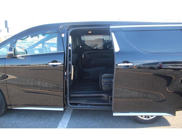 アルファードハイブリッド S タイプゴールド 禁煙車 純正9インチナビ フルセグTV バックカメラ フリップダウンモニター 衝突軽減 電動リアゲート 両側電動スライドドア 純正17インチアルミホイール ETC LEDヘッドライト 雹害車(41枚目)