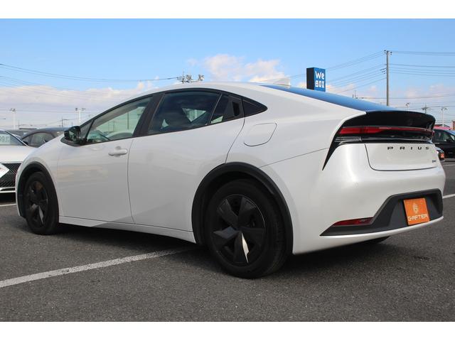 プリウス U 禁煙車 純正8インチディスプレイオーディオ フルセグTV バックカメラ シートヒーター レーダークルーズコントロール クリアランスソナー LEDヘッドライト ETC2.0 ステアリングヒーター(12枚目)