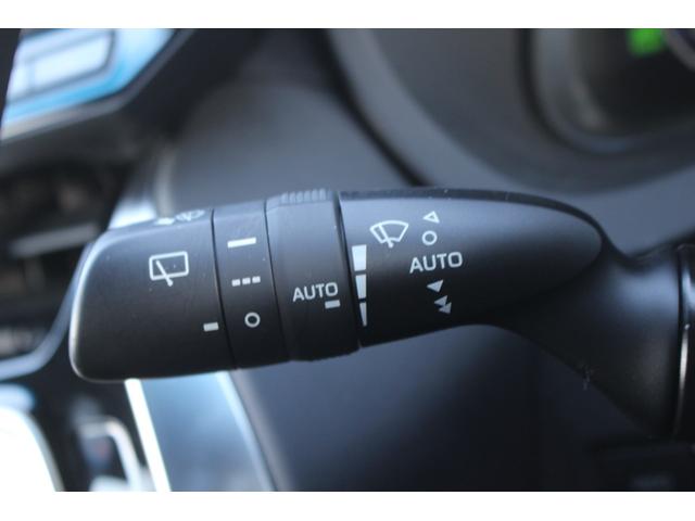 ハリアーPHEV Z 後期型 禁煙車 純正12.3型ディスプレイオーディオ フルセグTV JBLプレミアムサウンド 全周囲カメラ 黒革 シートクーラー シートヒーター 電動リアゲート ブラインドスポットモニター(56枚目)