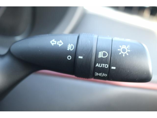 ハリアーPHEV Z 後期型 禁煙車 純正12.3型ディスプレイオーディオ フルセグTV JBLプレミアムサウンド 全周囲カメラ 黒革 シートクーラー シートヒーター 電動リアゲート ブラインドスポットモニター(57枚目)