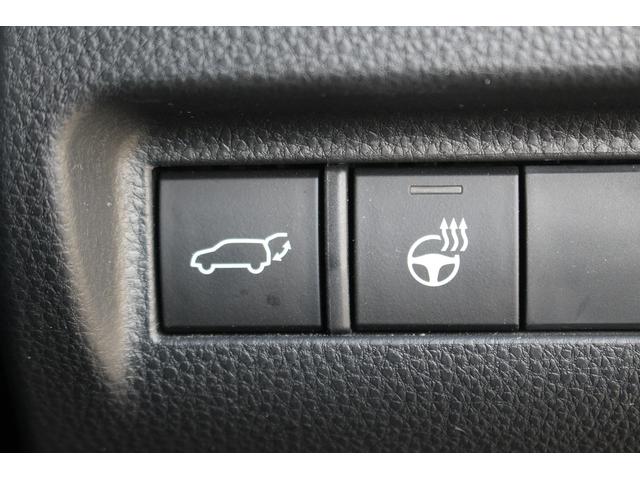 ハリアーPHEV Z 後期型 禁煙車 純正12.3型ディスプレイオーディオ フルセグTV JBLプレミアムサウンド 全周囲カメラ 黒革 シートクーラー シートヒーター 電動リアゲート ブラインドスポットモニター(58枚目)