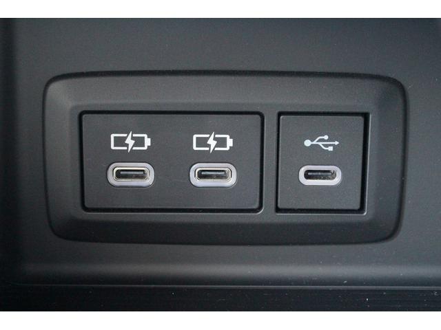 ハリアーPHEV Z 後期型 禁煙車 純正12.3型ディスプレイオーディオ フルセグTV JBLプレミアムサウンド 全周囲カメラ 黒革 シートクーラー シートヒーター 電動リアゲート ブラインドスポットモニター(63枚目)