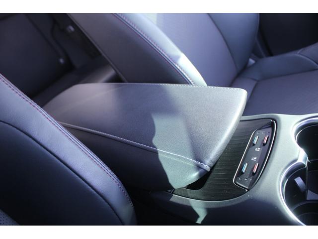 ハリアーPHEV Z 後期型 禁煙車 純正12.3型ディスプレイオーディオ フルセグTV JBLプレミアムサウンド 全周囲カメラ 黒革 シートクーラー シートヒーター 電動リアゲート ブラインドスポットモニター(68枚目)