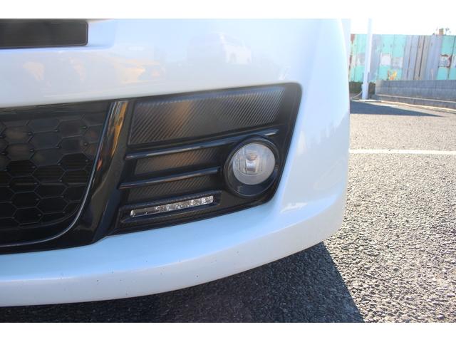 ヴィッツ RS G’s 後期型 禁煙車 5MT 純正17インチアルミホイール HIDヘッドライト 電動格納ミラ- オートライト ETC フォグライト キーレスエントリー LEDイルミネーションビーム(27枚目)