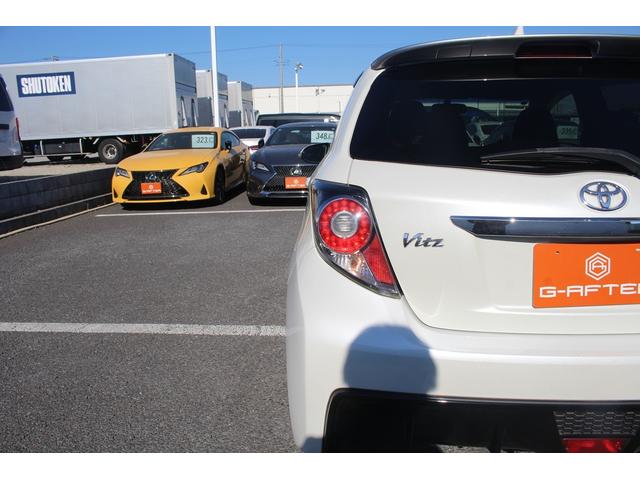 ヴィッツ RS G’s 後期型 禁煙車 5MT 純正17インチアルミホイール HIDヘッドライト 電動格納ミラ- オートライト ETC フォグライト キーレスエントリー LEDイルミネーションビーム(28枚目)