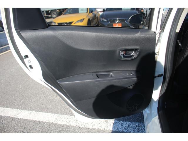 ヴィッツ RS G’s 後期型 禁煙車 5MT 純正17インチアルミホイール HIDヘッドライト 電動格納ミラ- オートライト ETC フォグライト キーレスエントリー LEDイルミネーションビーム(42枚目)