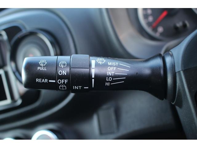 ヴィッツ RS G’s 後期型 禁煙車 5MT 純正17インチアルミホイール HIDヘッドライト 電動格納ミラ- オートライト ETC フォグライト キーレスエントリー LEDイルミネーションビーム(49枚目)