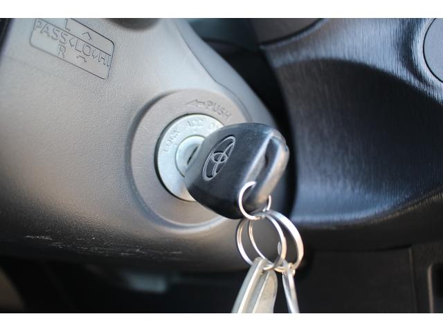 ヴィッツ RS G’s 後期型 禁煙車 5MT 純正17インチアルミホイール HIDヘッドライト 電動格納ミラ- オートライト ETC フォグライト キーレスエントリー LEDイルミネーションビーム(51枚目)