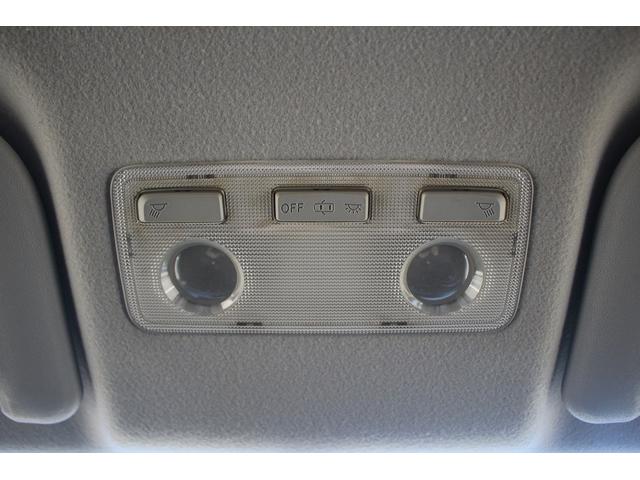 ヴィッツ RS G’s 後期型 禁煙車 5MT 純正17インチアルミホイール HIDヘッドライト 電動格納ミラ- オートライト ETC フォグライト キーレスエントリー LEDイルミネーションビーム(55枚目)