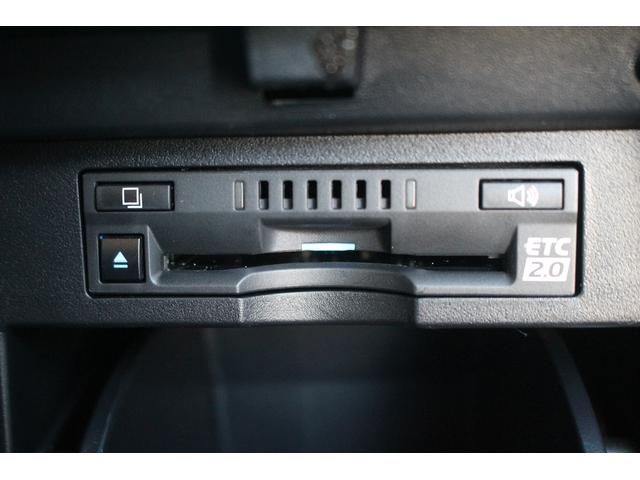 アルファード ２．５Ｓ　Ｃパッケージ　後期型　禁煙車　純正９型ナビ　フルセグＴＶ　バックカメラ　シートヒーター　シートエアコン　黒革シート　３眼ＬＥＤヘッドライト　ＥＴＣ２．０　パワーシート　レーダークルーズコントロール（7枚目）