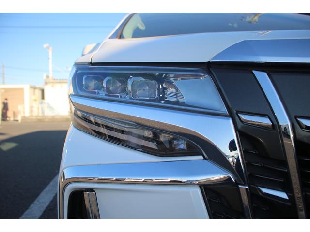 アルファード ２．５Ｓ　Ｃパッケージ　後期型　禁煙車　純正９型ナビ　フルセグＴＶ　バックカメラ　シートヒーター　シートエアコン　黒革シート　３眼ＬＥＤヘッドライト　ＥＴＣ２．０　パワーシート　レーダークルーズコントロール（24枚目）