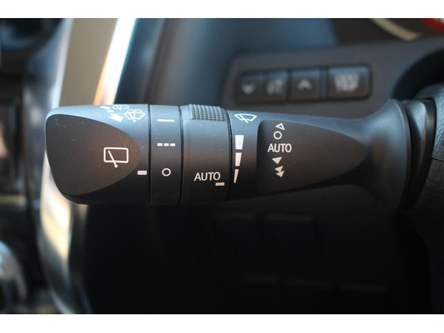 アルファード ２．５Ｓ　Ｃパッケージ　後期型　禁煙車　純正９型ナビ　フルセグＴＶ　バックカメラ　シートヒーター　シートエアコン　黒革シート　３眼ＬＥＤヘッドライト　ＥＴＣ２．０　パワーシート　レーダークルーズコントロール（57枚目）