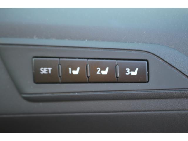 アルファード ２．５Ｓ　Ｃパッケージ　後期型　禁煙車　純正９型ナビ　フルセグＴＶ　バックカメラ　シートヒーター　シートエアコン　黒革シート　３眼ＬＥＤヘッドライト　ＥＴＣ２．０　パワーシート　レーダークルーズコントロール（70枚目）