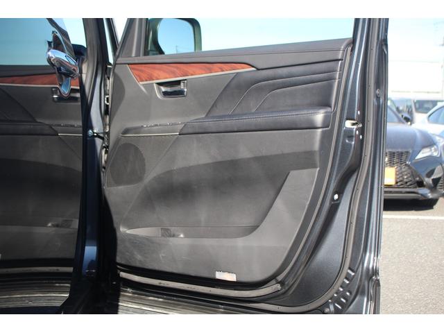 デリカD:5 P 後期型 禁煙者 イクリプス10.1インチナビ 全周囲カメラ アダプティブクルーズコントロール 両側電動スライドドア 電動リアゲート ブラインドスポットモニター 1500W給電 シートヒーター(39枚目)