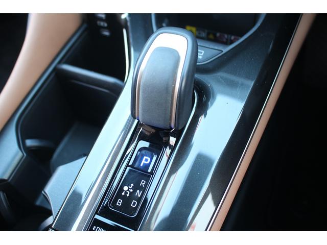 TOYOTA CROWN SPORT Z