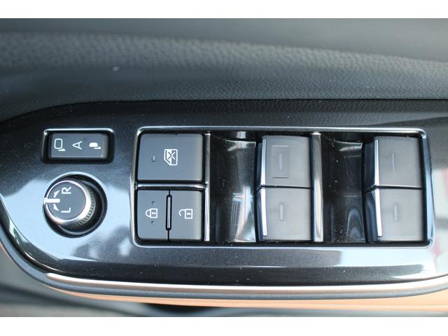 TOYOTA CROWN SPORT Z