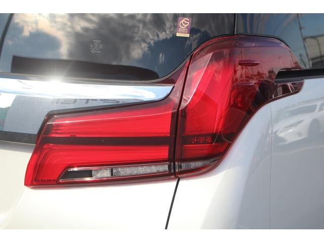 アルファード 2.5S Cパッケージ 後期型 禁煙車 純正9インチナビ 3眼LEDヘッドライト CD・DVDキット フリップダウンモニター 両側電動スライドドア バックカメラ フルセグTV シートヒーター&シートクーラー(29枚目)