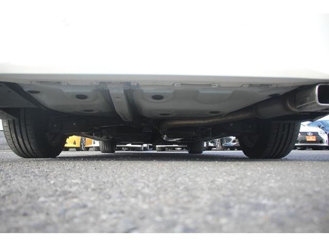 アルファード 2.5S Cパッケージ 後期型 禁煙車 純正9インチナビ 3眼LEDヘッドライト CD・DVDキット フリップダウンモニター 両側電動スライドドア バックカメラ フルセグTV シートヒーター&シートクーラー(36枚目)