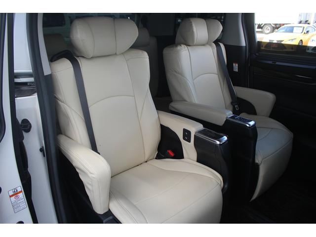 アルファード 2.5S Cパッケージ 後期型 禁煙車 純正9インチナビ 3眼LEDヘッドライト CD・DVDキット フリップダウンモニター 両側電動スライドドア バックカメラ フルセグTV シートヒーター&シートクーラー(46枚目)