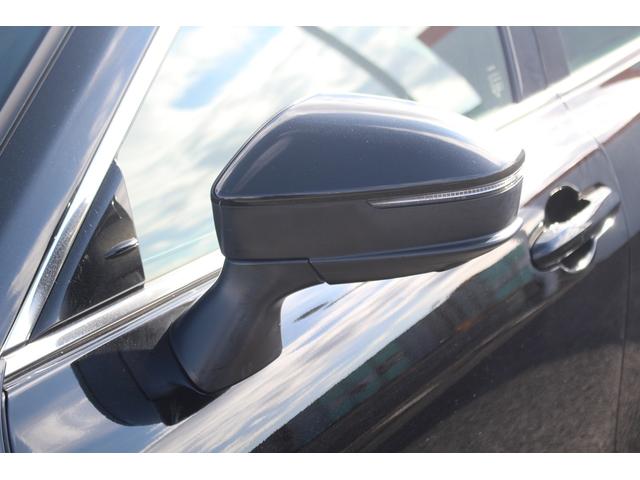 クラウンクロスオーバー Gアドバンスド・レザーパッケージ 禁煙車 純正12.3型ナビ フルセグTV 全周囲カメラ 温冷黒革 電動リアゲート レーダークルーズコントロール ETC2.0 4眼LEDヘッドライト 衝突軽減ブレーキ レーンキープアシスト BSM(30枚目)