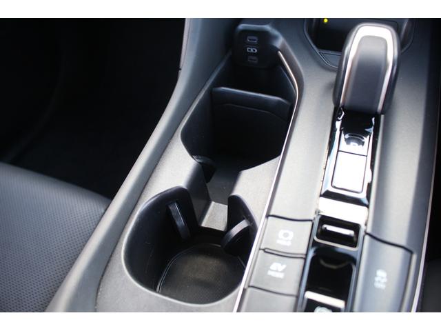 クラウンクロスオーバー Gアドバンスド・レザーパッケージ 禁煙車 純正12.3型ナビ フルセグTV 全周囲カメラ 温冷黒革 電動リアゲート レーダークルーズコントロール ETC2.0 4眼LEDヘッドライト 衝突軽減ブレーキ レーンキープアシスト BSM(66枚目)