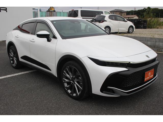 クラウンクロスオーバー Gレザーパッケージ 禁煙車 12.3型ナビ フルセグTV 全周囲カメラ 黒革シート レーダークルーズコントロール レーンキープアシスト 衝突軽減ブレーキ ETC2.0 電動リアゲート シートヒーター シートエアコン(7枚目)