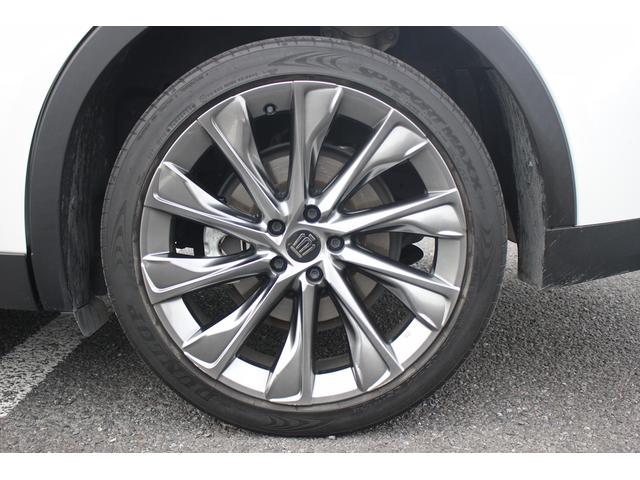 クラウンクロスオーバー Gレザーパッケージ 禁煙車 12.3型ナビ フルセグTV 全周囲カメラ 黒革シート レーダークルーズコントロール レーンキープアシスト 衝突軽減ブレーキ ETC2.0 電動リアゲート シートヒーター シートエアコン(17枚目)