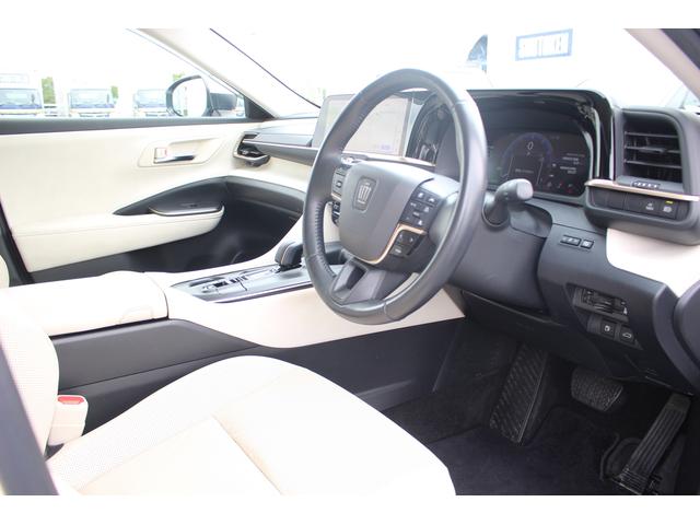 クラウンクロスオーバー Gレザーパッケージ 禁煙車 12.3型ナビ フルセグTV 全周囲カメラ 黒革シート レーダークルーズコントロール レーンキープアシスト 衝突軽減ブレーキ ETC2.0 電動リアゲート シートヒーター シートエアコン(29枚目)