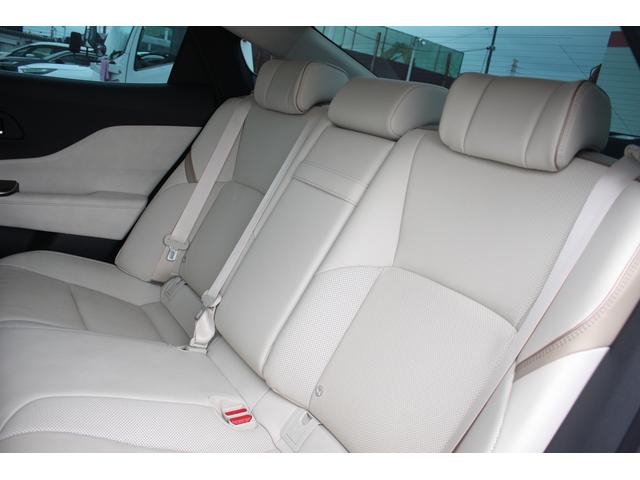 クラウンクロスオーバー Gレザーパッケージ 禁煙車 12.3型ナビ フルセグTV 全周囲カメラ 黒革シート レーダークルーズコントロール レーンキープアシスト 衝突軽減ブレーキ ETC2.0 電動リアゲート シートヒーター シートエアコン(36枚目)